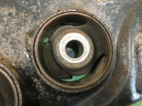 Travessa traseira SUBARU LEGACY B4 OEM 20152AE000 BHE BH9 BH5 BE5 BE9 BEE 1999 EJ206