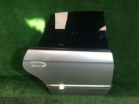 ประตูหลังขวา 60400AE240 SUBARU LEGACY B4