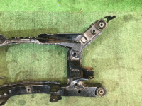 Travesaño trasero SUBARU LEGACY OEM 20152AE001 BHE BH9 BH5 BE5 BE9 BEE 2002 EZ30