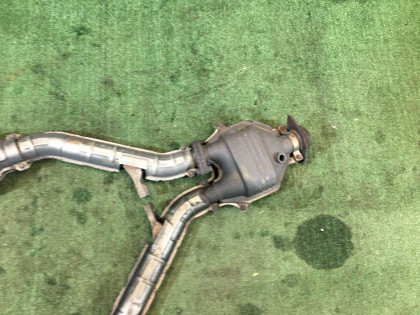 エキゾーストマニホールド SUBARU LEGACY OEM 44101AE040, 44101AE050 BHE BEE 2002 EZ30