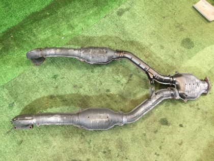 エキゾーストマニホールド SUBARU LEGACY OEM 44101AE040, 44101AE050 BHE BEE 2002 EZ30