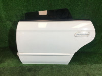 左リアドア SUBARU LEGACY OEM 60400AE410 BHE BH9 BH5 2002 White 51E, 96H
