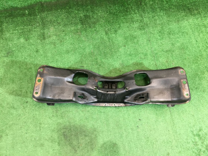 フロントメンバー SUBARU LANCASTER OEM 20101AE013 BHE BEE 2002 EZ30 AT