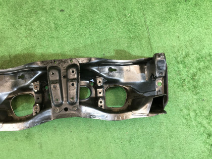 フロントメンバー SUBARU LANCASTER OEM 20101AE013 BHE BEE 2002 EZ30 AT