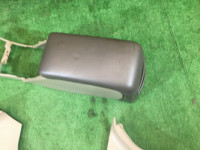 Glovebox and armrest SUBARU LANCASTER OEM 92111AE010AD BHE BH9 BH5 2002 Silver 1U2