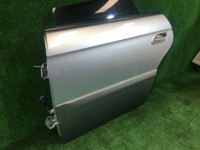 Дверь задняя левая SUBARU LANCASTER OEM 60400AE430 BHE BH9 2002 Silver 1U2