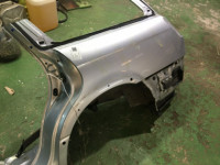 Aleta trasera izquierda SUBARU LANCASTER OEM 51410AE170 BHE BH9 2002 Silver 1U2
