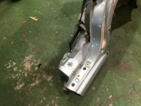 Aleta trasera izquierda SUBARU LANCASTER OEM 51410AE170 BHE BH9 2002 Silver 1U2