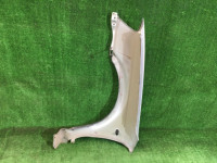 Aleta delantera derecha SUBARU LANCASTER OEM 57120AE021 BHE BH9 2002 Silver 1U2