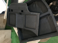 トランクトリム SUBARU LANCASTER OEM 95066AE020GG, 95066AE030GG, 95073AE000GG, 95067AE050GG BHE BH9 2002 Silver 1U2