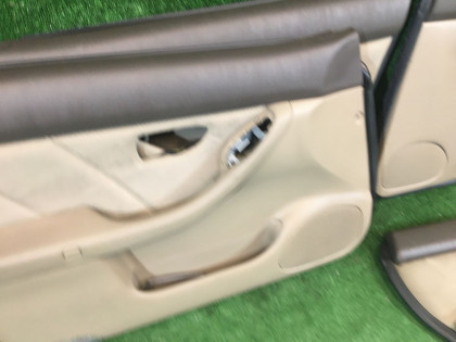 车门饰板 SUBARU LANCASTER OEM 94210AE600AD, 94210AE610AD, 94220AE420AD, 94220AE430AD BHE BH9 BH5 2002 Silver 1U2
