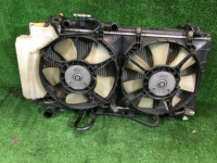 发动机水箱 SUBARU LANCASTER OEM 45111AE060, 45121AE020, 45131AE010, 45122AE010, 73310AE010 BHE BEE 2002 EZ30 AT