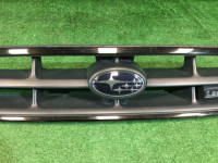 フロントグリル SUBARU LANCASTER OEM 91121AE260 BHE BH9 2002 Silver 1U2