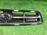 フロントグリル SUBARU LANCASTER OEM 91121AE260 BHE BH9 2002 Silver 1U2