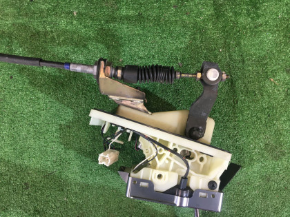 自动挡换挡机构 SUBARU LANCASTER OEM 35180AE070, 35150FC000, 35121AE001 BHE BH9 BH5 2002