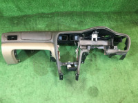 คอนโซลหน้า 66045AE000DG SUBARU LANCASTER