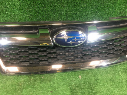 Rejilla del radiador SUBARU LEGACY OEM 91121AJ110 BRG 2012 dark grey metallic 61K