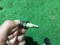 เซ็นเซอร์อุณหภูมิน้ำหล่อเย็น SUBARU LANCASTER OEM 22630AA100 BH9 BE9 1998 EJ254