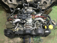 Двигатель SUBARU LANCASTER OEM 10100BF000 BH9 BE9 2000 EJ254 AT