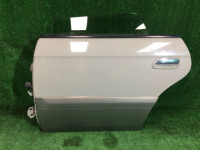 左后门 SUBARU LANCASTER OEM 60400AE430 BHE BH9 2000 8L5