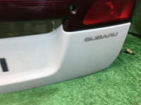 ประตูท้าย SUBARU LANCASTER OEM 60800AE040, 63011AE010, 84251AE060 BHE BH9 BH5 2000 8L5