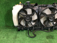 发动机水箱 SUBARU LANCASTER OEM 45111AE001 BH9 BE9 2000 EJ254 AT
