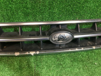 Rejilla del radiador SUBARU LANCASTER OEM 91121AE200 BH9 BHE 2000 8L5