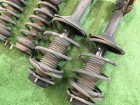 Amortecedores SUBARU LANCASTER OEM 20310AE150, 20310AE140, 20330AE100, 20365AE021 BHE BH9 2000 EJ254 AT