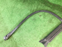Borracha da porta esquerda SUBARU LANCASTER OEM 63521AE030 BHE BH9 BH5 2000 8L5