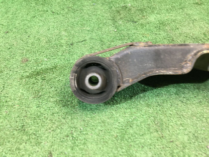 Differential mount SUBARU LEGACY BE9 2001 EJ254 AT