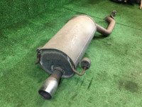 Silencioso trasero SUBARU LEGACY OEM 44300AE020 BE9 2001 EJ254 AT