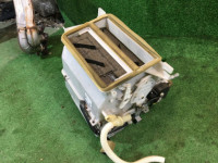 ヒーターユニット SUBARU LEGACY OEM 72110AE000 BE9 BH9 BH5 BE5 BHE BEE 2001 EJ254 AT
