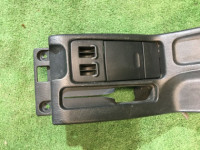 Подстаканник SUBARU LEGACY OEM 66150AE020ML, 92132AE000ML BHE BH9 BH5 BE5 BE9 BEE 2001 01G