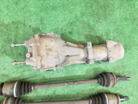 差速器 4.111  LSD с приводами SUBARU LEGACY OEM 38104AA110, 27011AA730 BE9 BH9 BH5 BE5 BHE BEE 2001 EJ254 AT