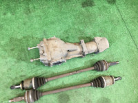 差速器 4.111  LSD с приводами SUBARU LEGACY OEM 38104AA110, 27011AA730 BE9 BH9 BH5 BE5 BHE BEE 2001 EJ254 AT