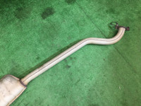 ท่อไอเสียท่อนกลาง SUBARU LEGACY OEM 44200AE050 BE9 BH9 2001 EJ254 AT