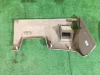 Пластик под руль SUBARU LANCASTER OEM 66075AE000GE BH9 BHE 2000 8L5