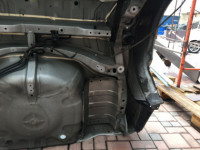 ชิ้นส่วนตัวถังท้ายรถ SUBARU LEGACY OEM 51410AE001, 51410AE012 BE9 BE5 BEE 2001 01G