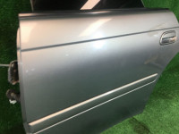 Porta traseira esquerda SUBARU LEGACY OEM 61400AC310 BG9 BG5 1997 grey 55D