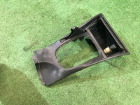 Пластик вокруг селектора SUBARU LEGACY OEM 92070AC220 BG9 BG5 BD5 BD9 1997