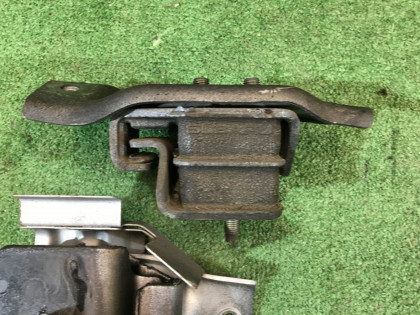 Apoios do motor SUBARU LEGACY OEM 41022FA000 BG9 BG5 BD5 BD9 1997 EJ25 AT