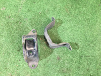 Rear stabilizer bar bracket 20520AA001, 20520AA011 SUBARU LEGACY