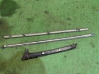 คิ้วกระจกข้างขวา SUBARU LEGACY OEM 91012AC000 91011AC080 91011AC100 BG9 1996 cosmic blue mica 416