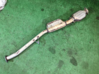 Secção central do escape SUBARU LEGACY OEM 44200AC080 BG9  BD9 1996 EJ25 AT