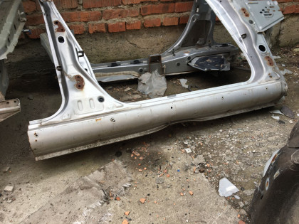 右サイドシル SUBARU LEGACY OEM 51415AC061 BG9 BG5 BD5 BD9 1997 silver 406