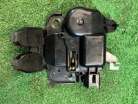 行李厢锁 SUBARU LEGACY OEM 57530AG010 BL5 2008 black 32J