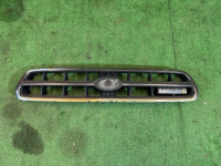 กระจังหน้า SUBARU LANCASTER OEM 91121AE190 BHE 2000 Beige 8L5