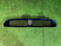 Решетка радиатора SUBARU LEGACY OEM 91121AE160 BH5 1998 silver 792