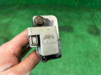 イグニッションコイル SUBARU LEGACY OEM 22433AA451 BH9 2001