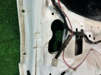 Portón trasero SUBARU LEGACY OEM 60800AE040 63011AE010 BH9 2001 51E
